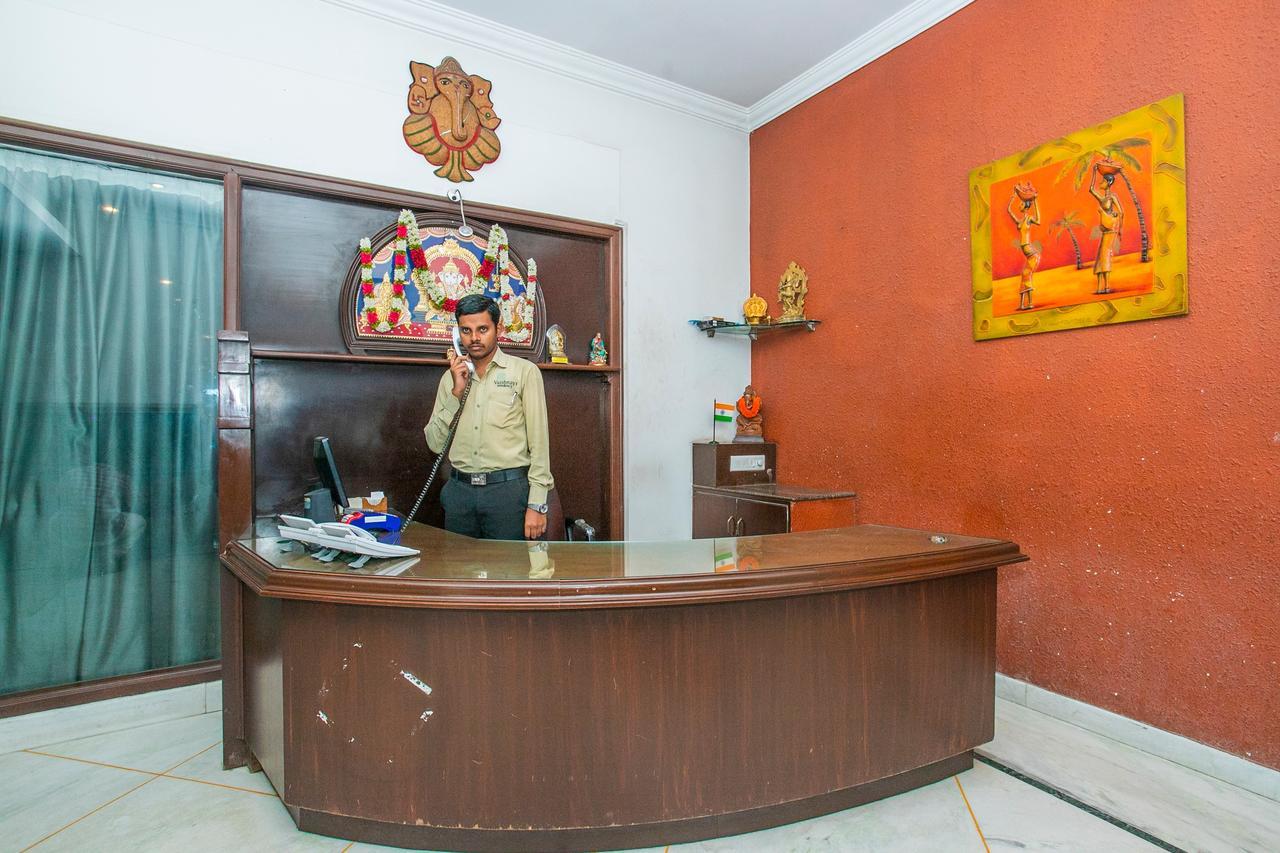 فندق Oyo 18762 Vaishnavi Residency بنغالور المظهر الخارجي الصورة